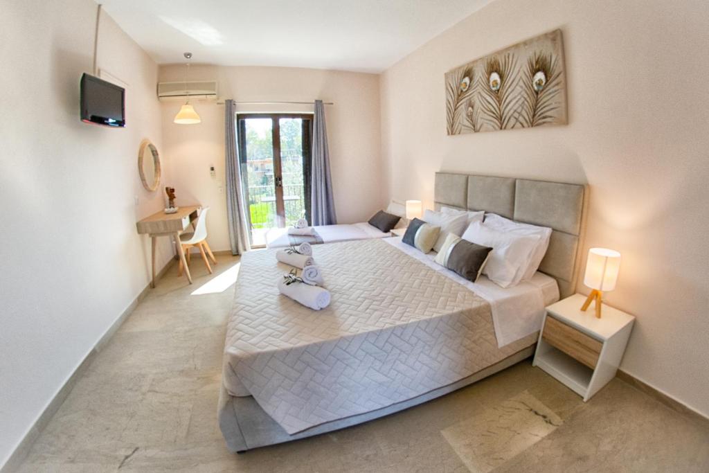 Costas apartments