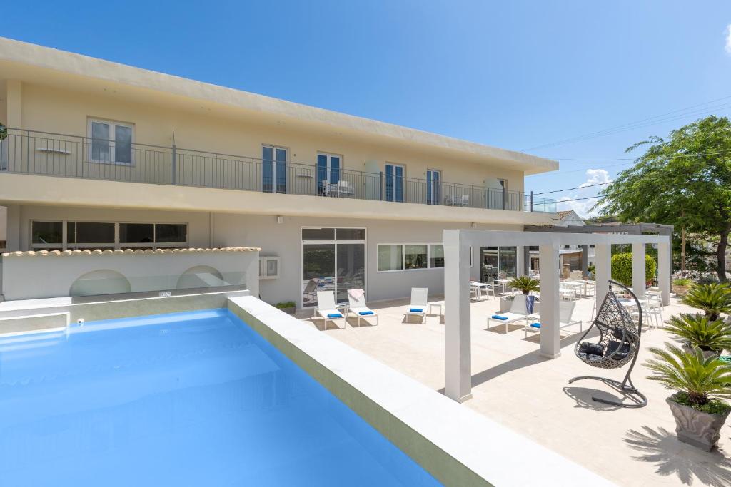 Melina Oasis Boutique Hotel