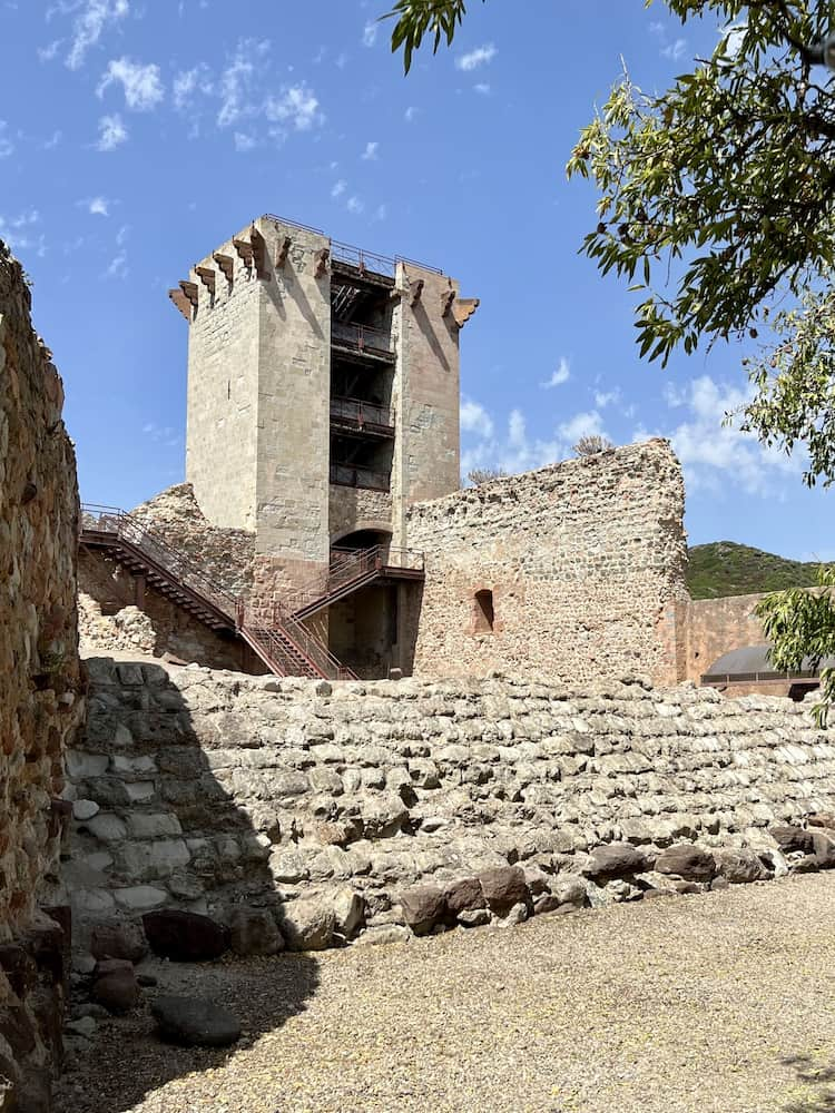 Castle of Serravalle