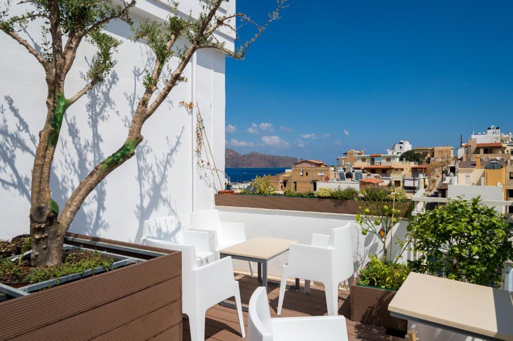 Ikaros Art Hotel