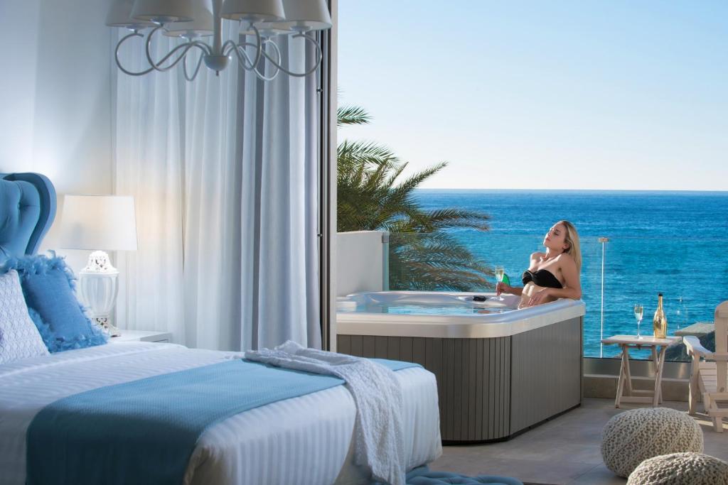 Drossia Palms Hotel and Nisos Beach Suites
