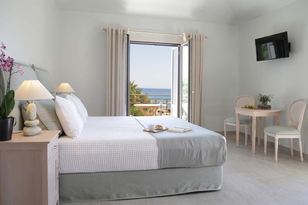Costa Rossa Boutique Hotel
