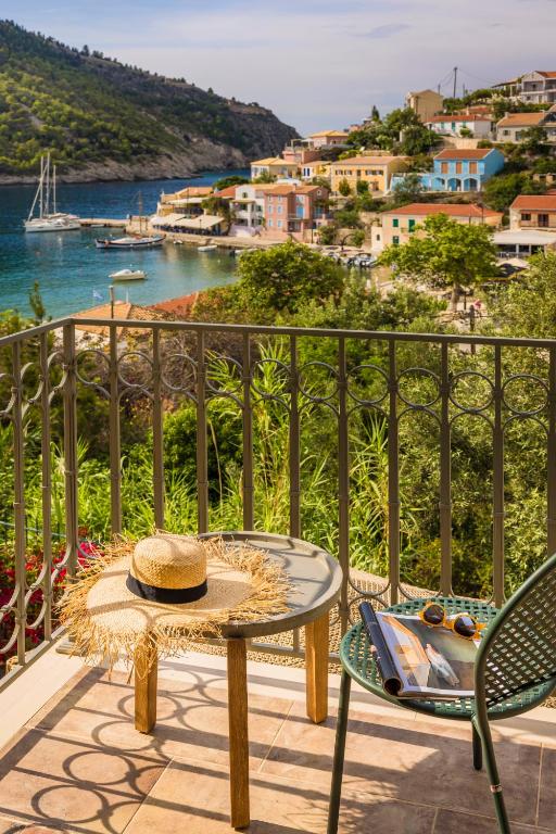 Chromata Assos Villas Kefalonia