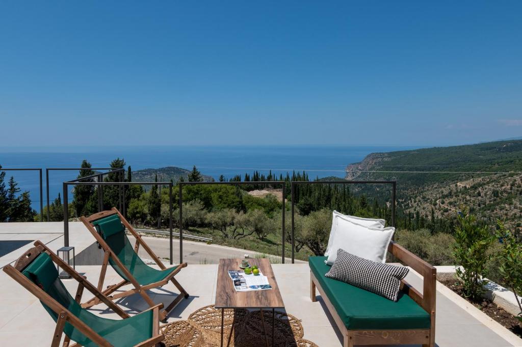 J&C Luxury Villa