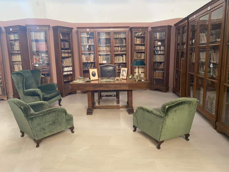Iakovatios Library