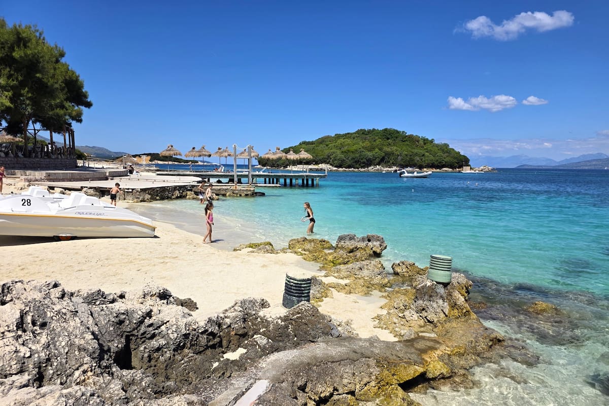 Bora Bora Beach, Albania