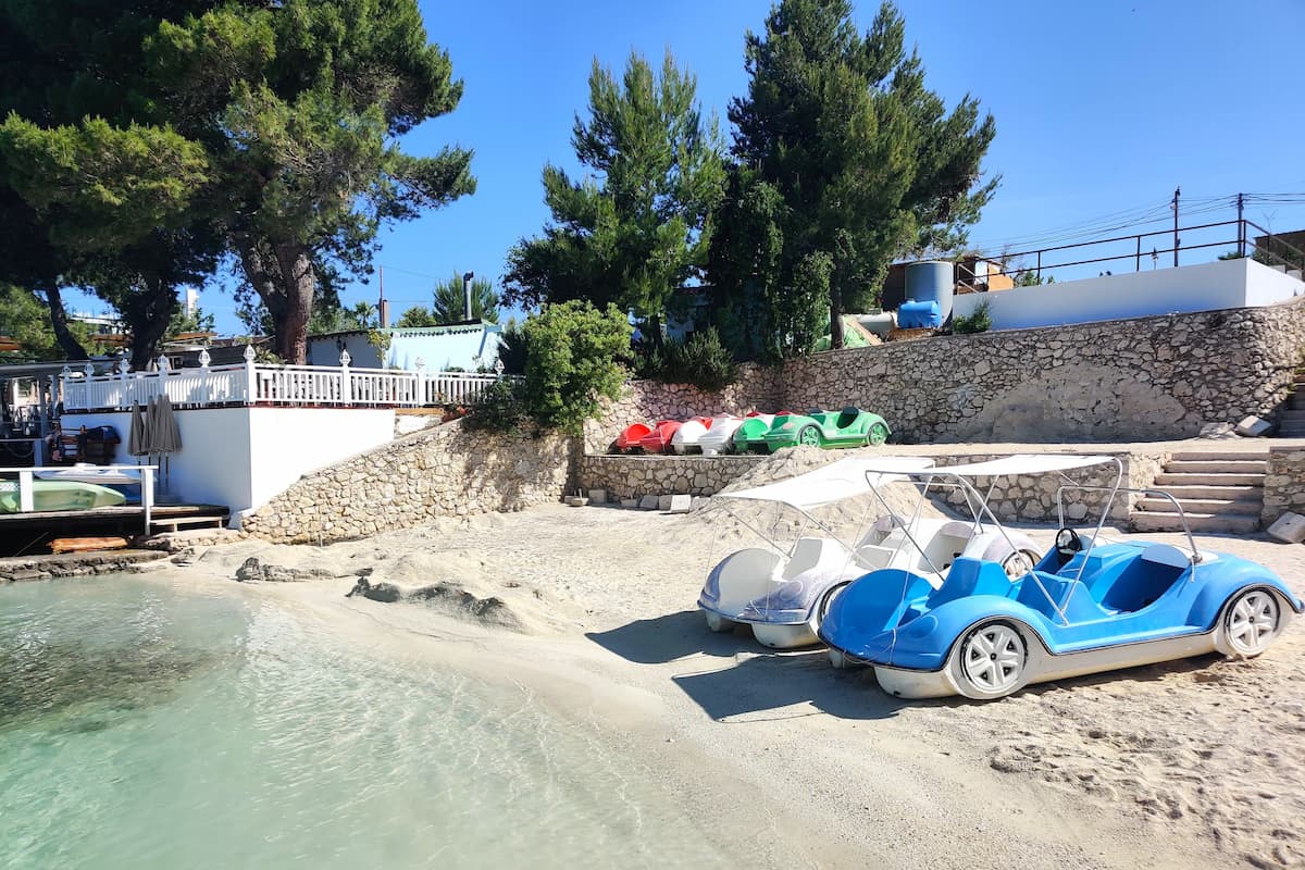 Bora Bora Beach, Albania