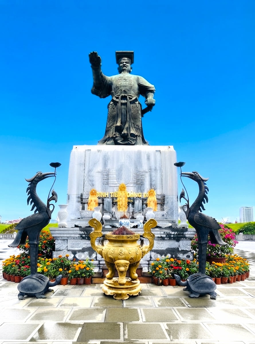 Hoa Lu, Ninh Binh Hoa Lu, Ninh Binh