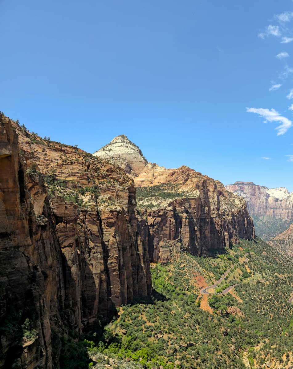 Inside Zion National Park, USA (6) (1)