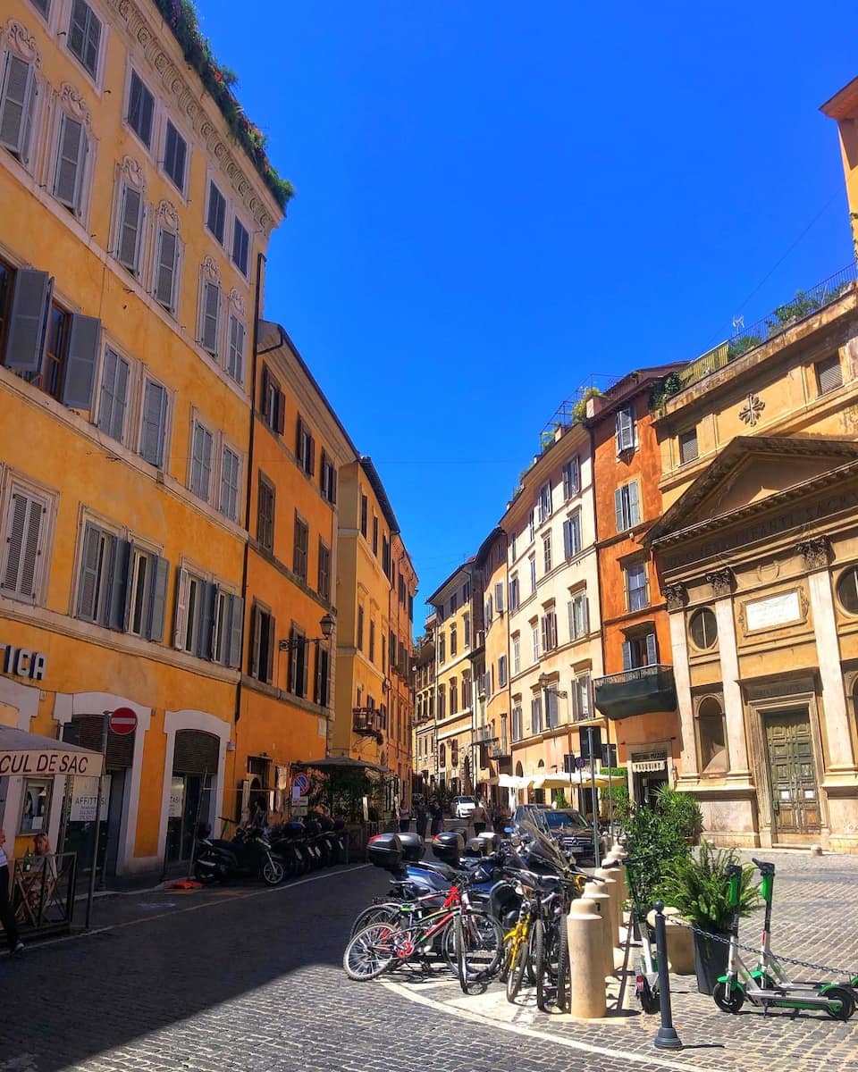 Piazza di Santa Maria, Trastevere Piazza di Santa Maria, Trastevere