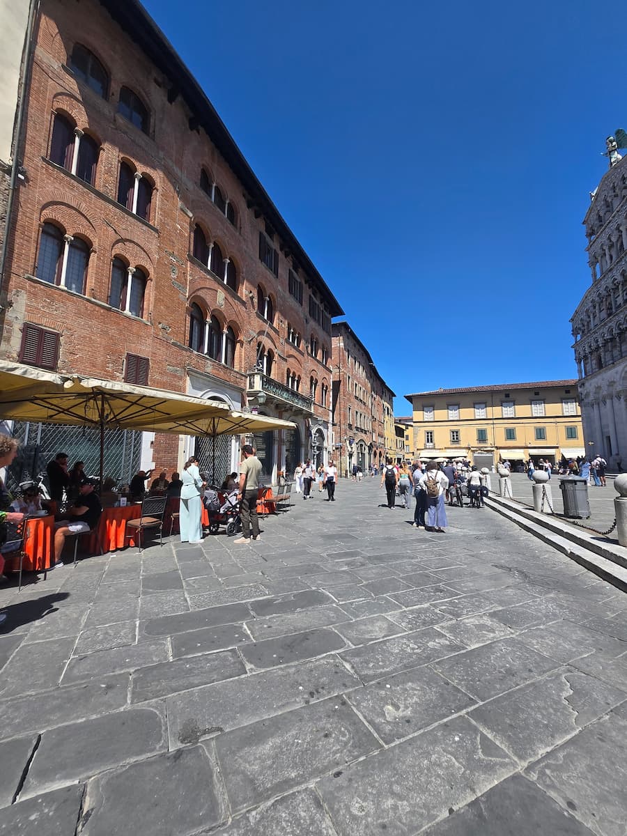 Stazione District, Lucca Stazione District, Lucca