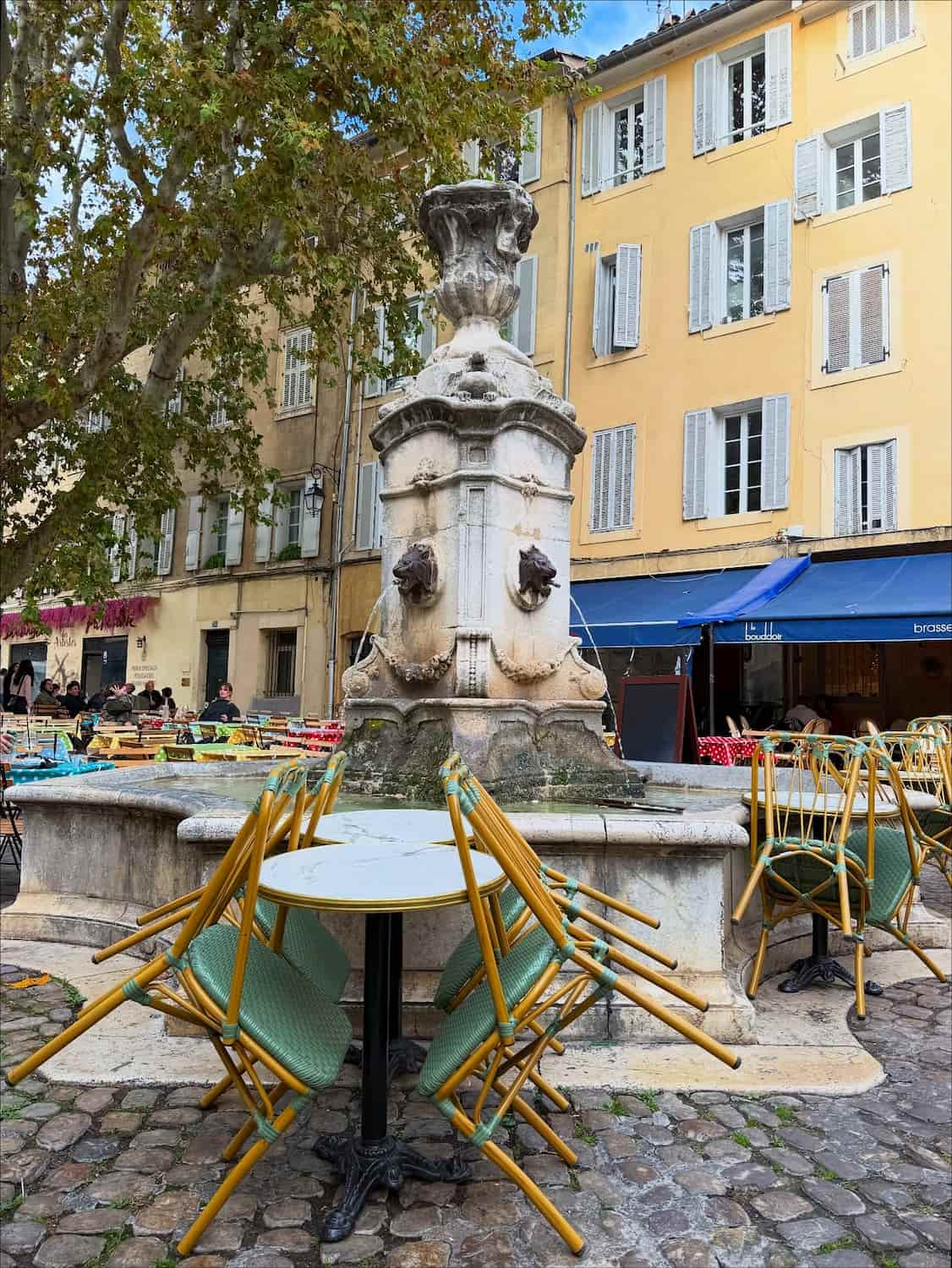 Aix-en-Provence, Cours Mirabeau Aix-en-Provence, Cours Mirabeau