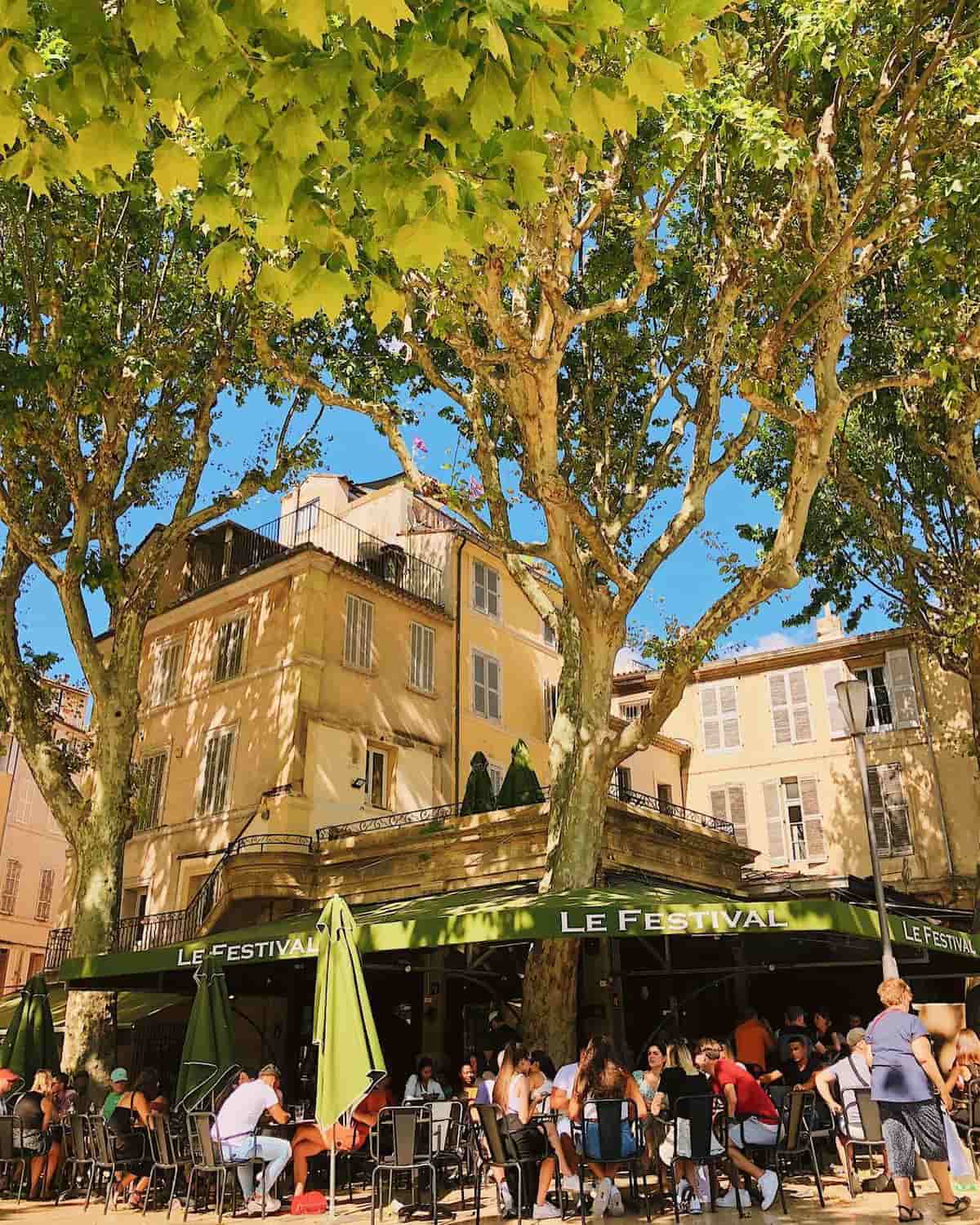 Aix-en-Provence, Cours Mirabeau Aix-en-Provence, Cours Mirabeau