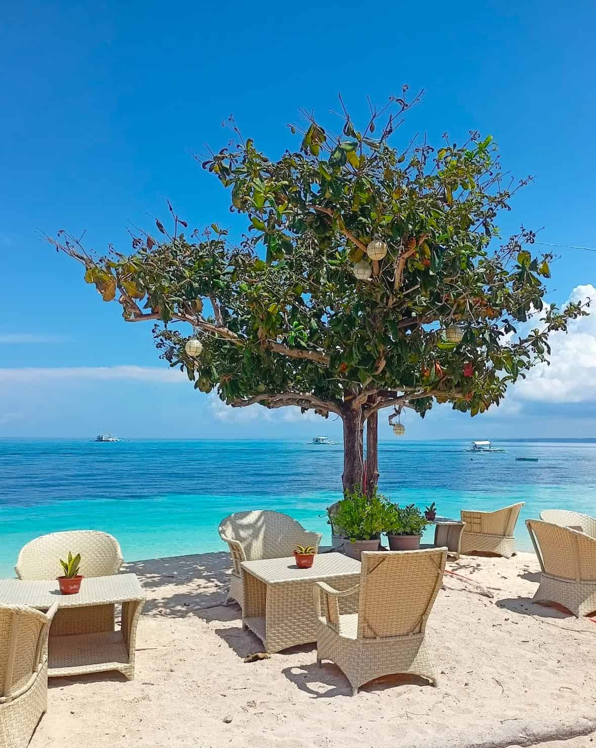 Bounty Beach, Malapascua Bounty Beach, Malapascua