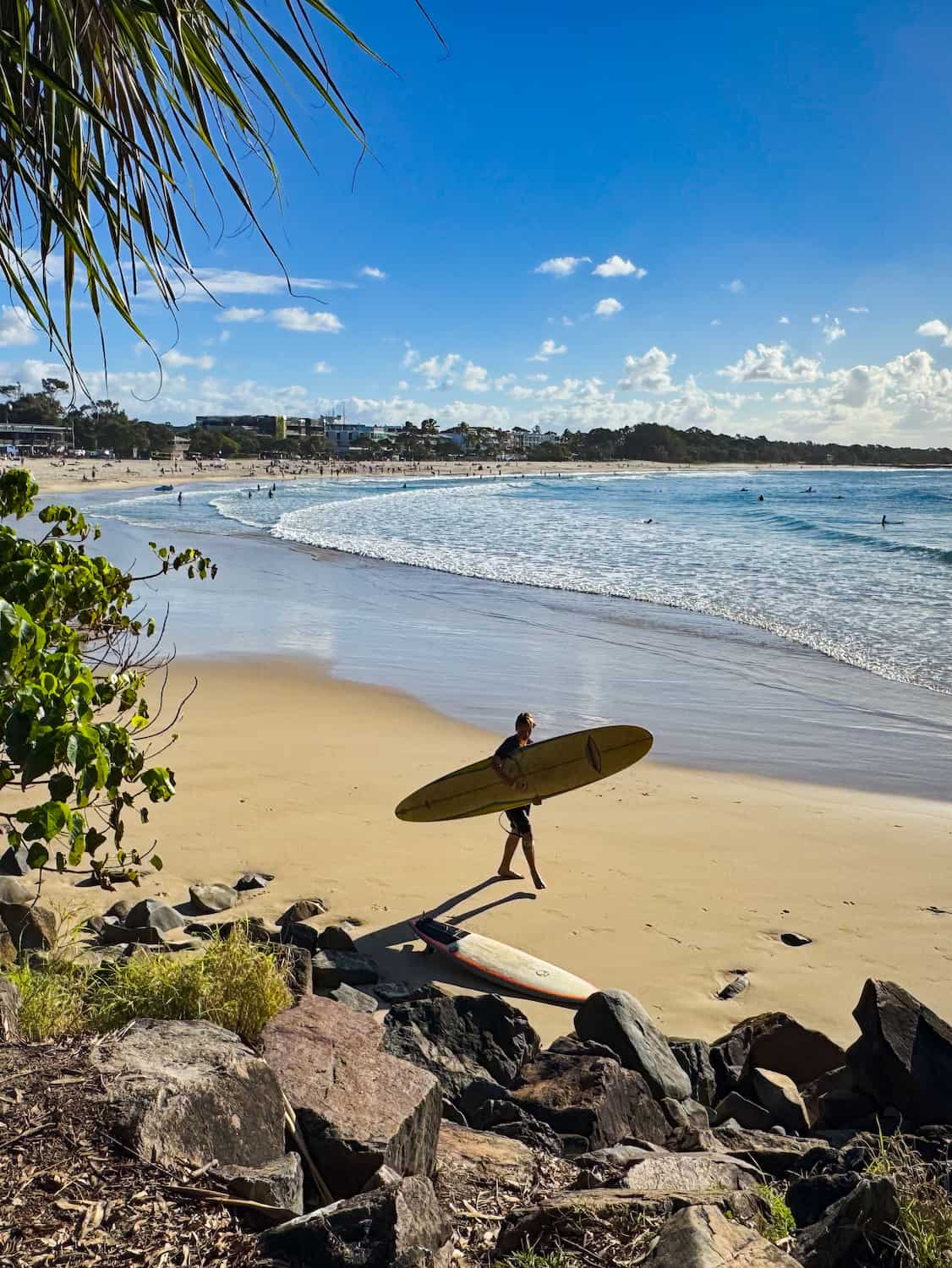 Hastings Street & Main Beach, Noosa Hastings Street & Main Beach, Noosa