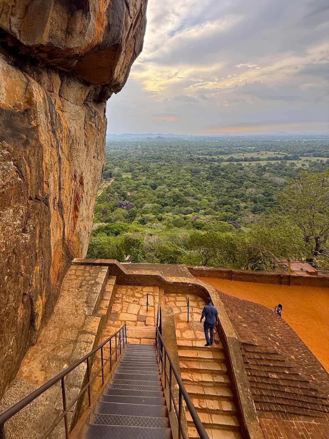 Pidurangala, Sigiriya Pidurangala, Sigiriya