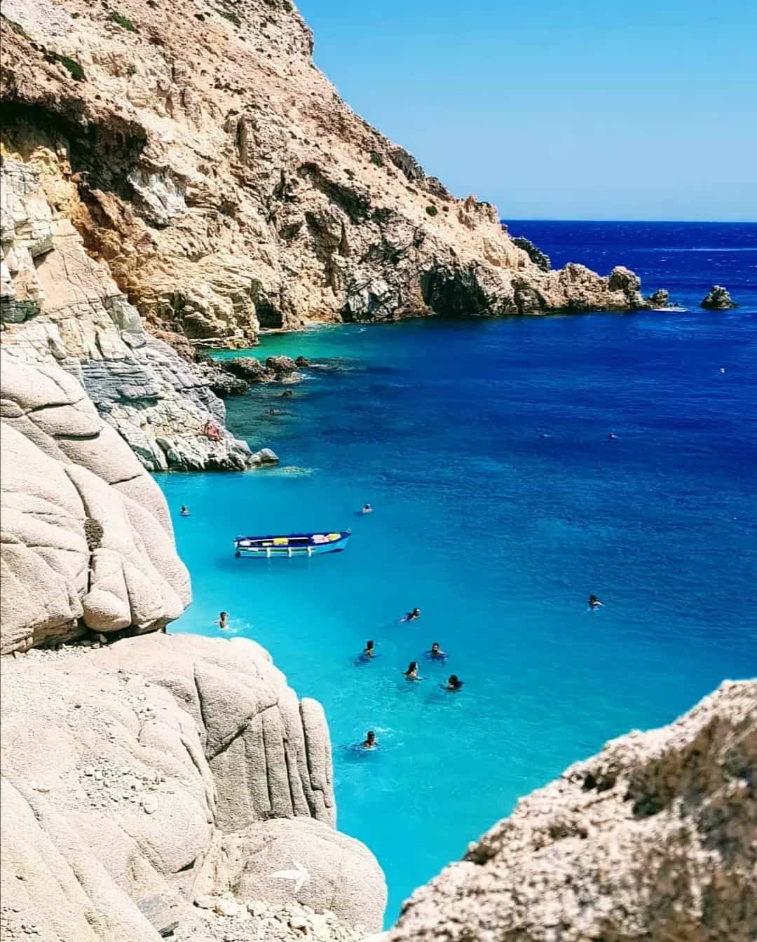 Manganitis, Ikaria Manganitis, Ikaria
