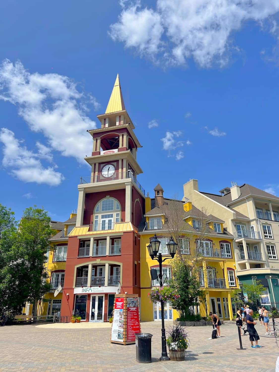 Pedestrian Village, Mont Tremblant Pedestrian Village, Mont Tremblant