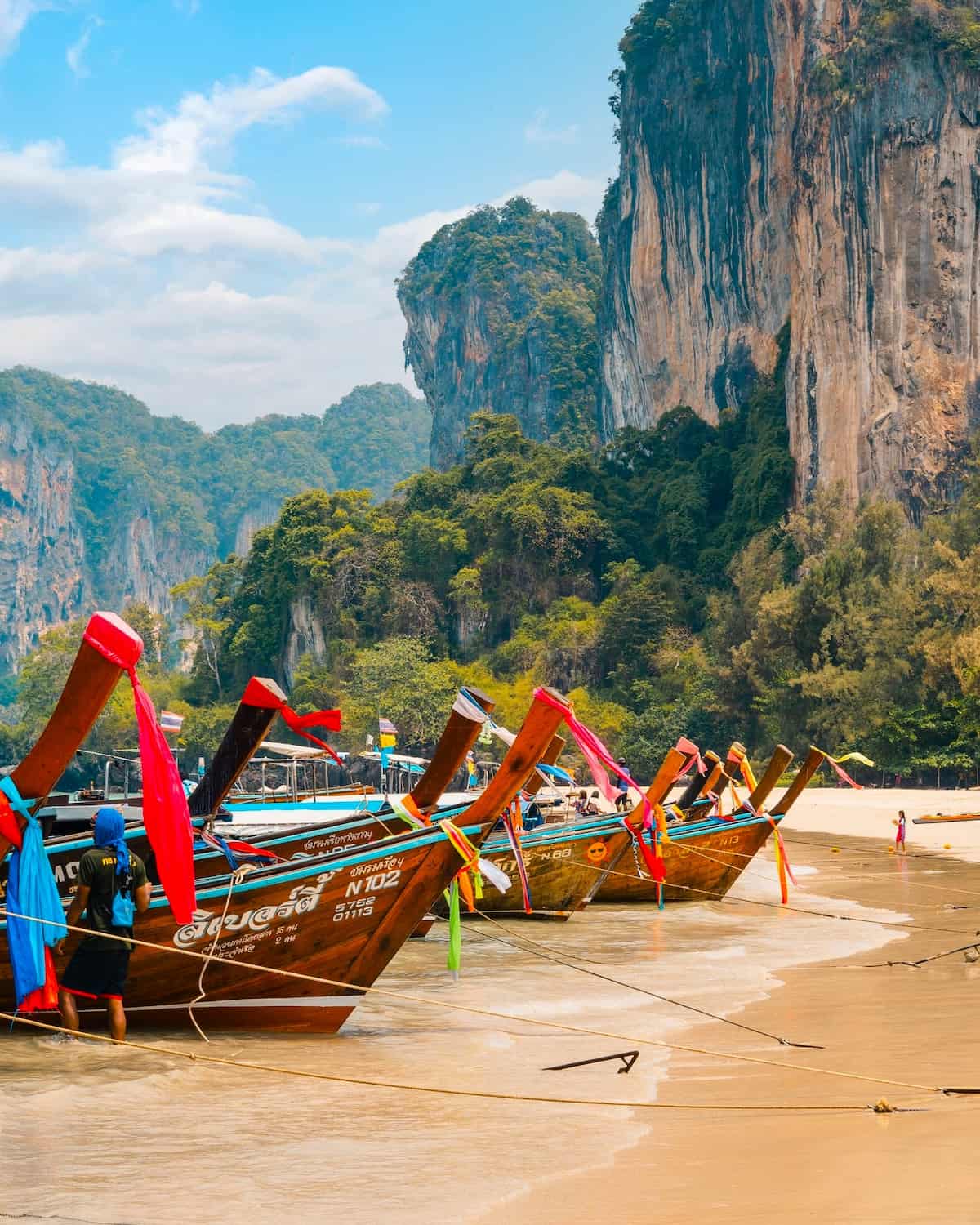 Railay Beach, Thailand Railay Beach, Thailand