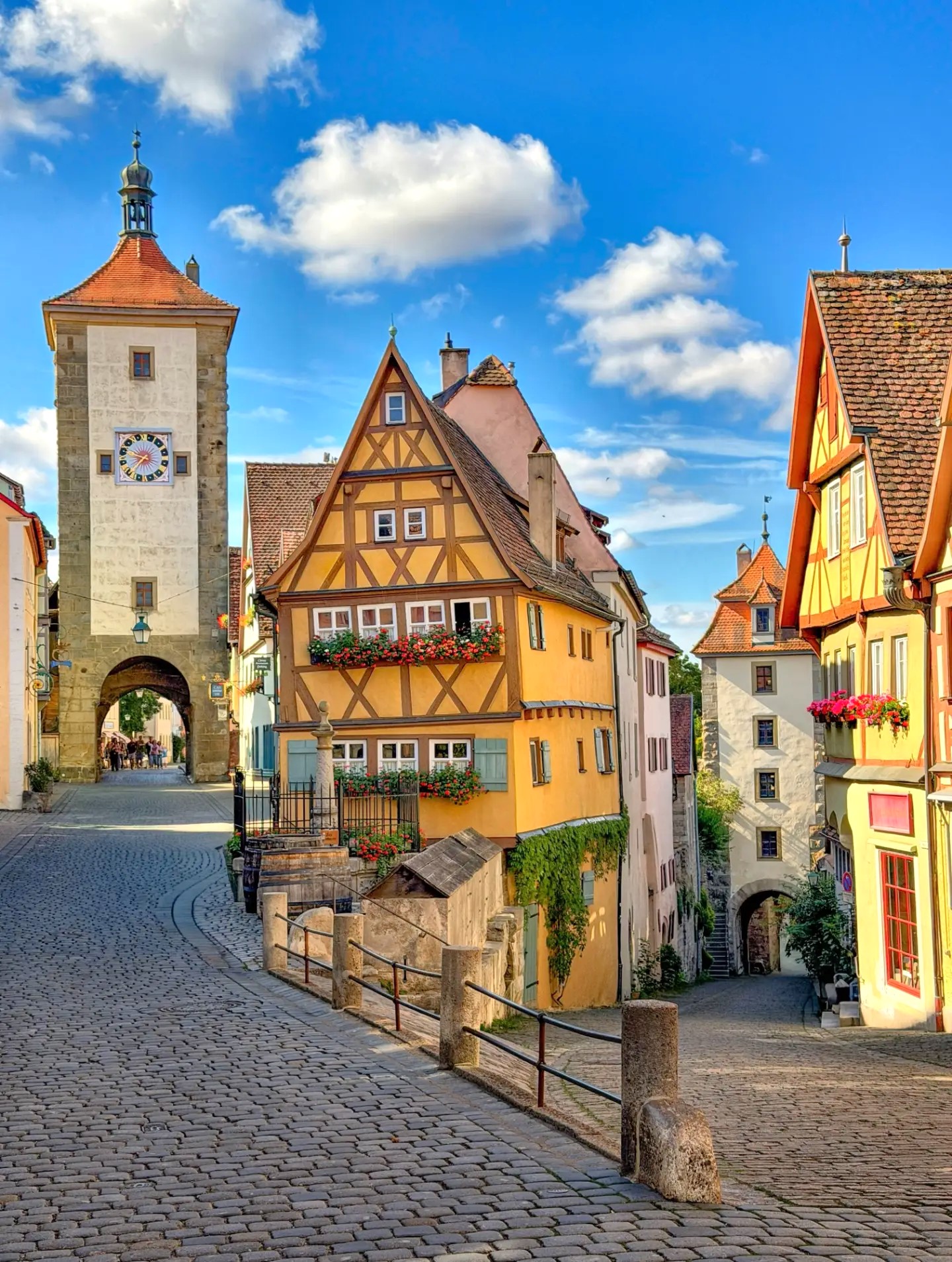 Marktplatz & Central Altstadt, Rothenburg ob der Tauber Marktplatz & Central Altstadt, Rothenburg ob der Tauber