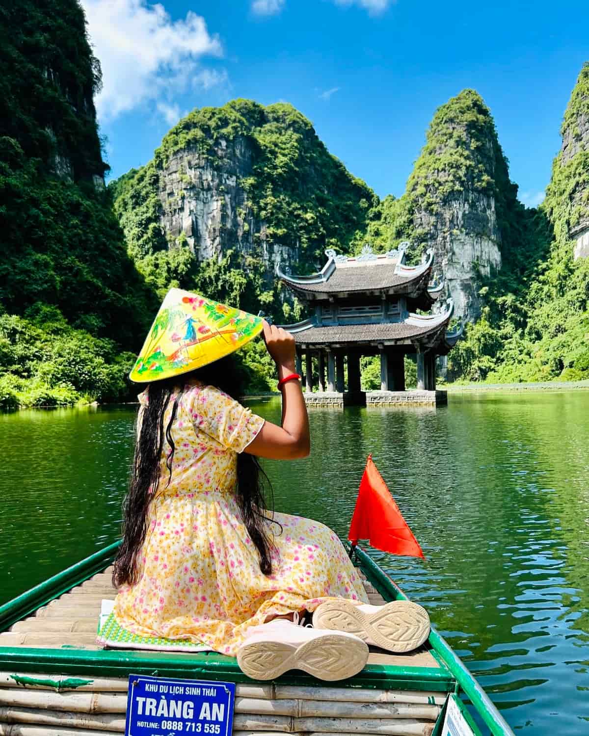 Trang An, Tam Coc Trang An, Tam Coc