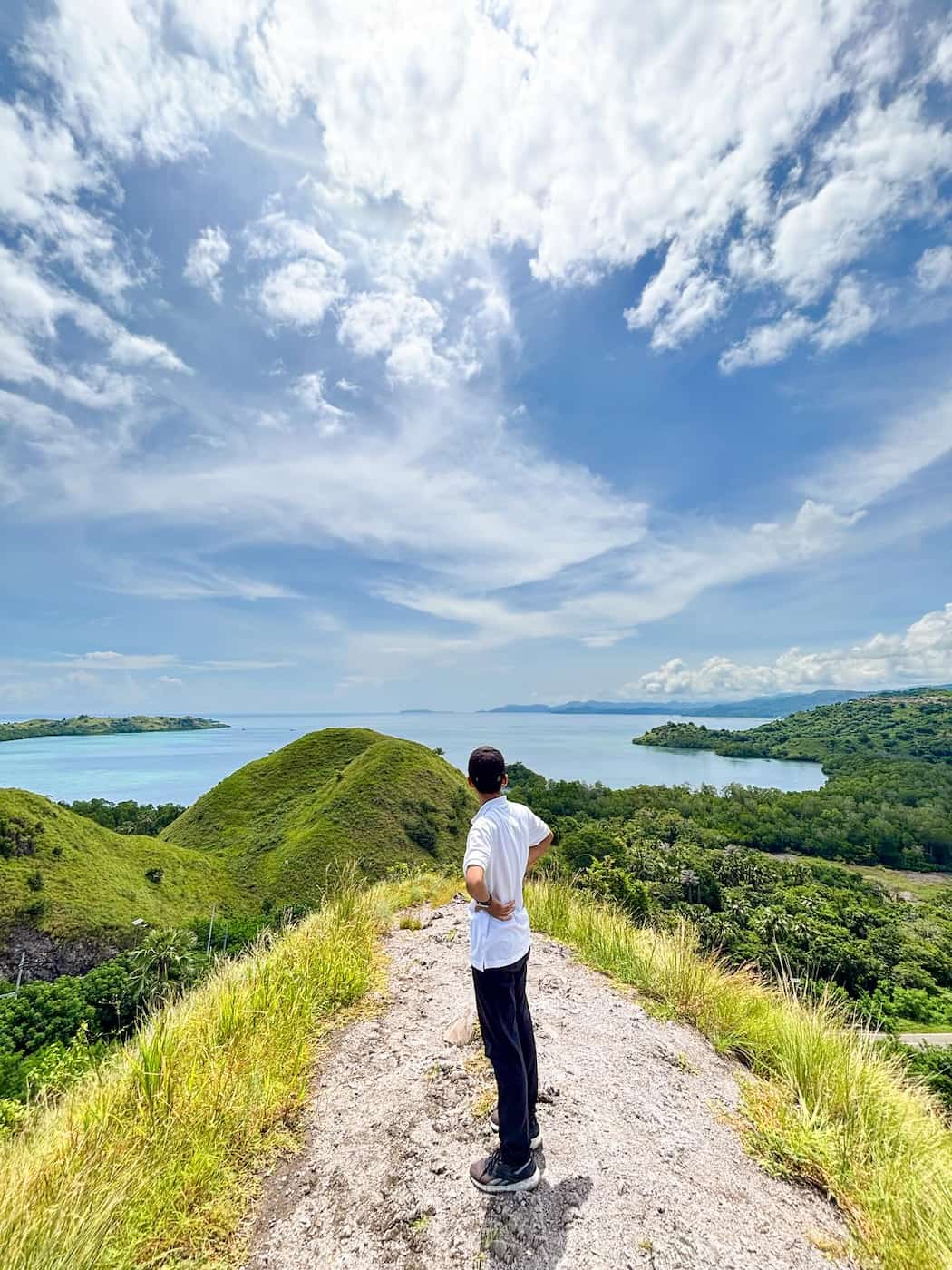 Waecicu Beach, Labuan Bajo Waecicu Beach, Labuan Bajo