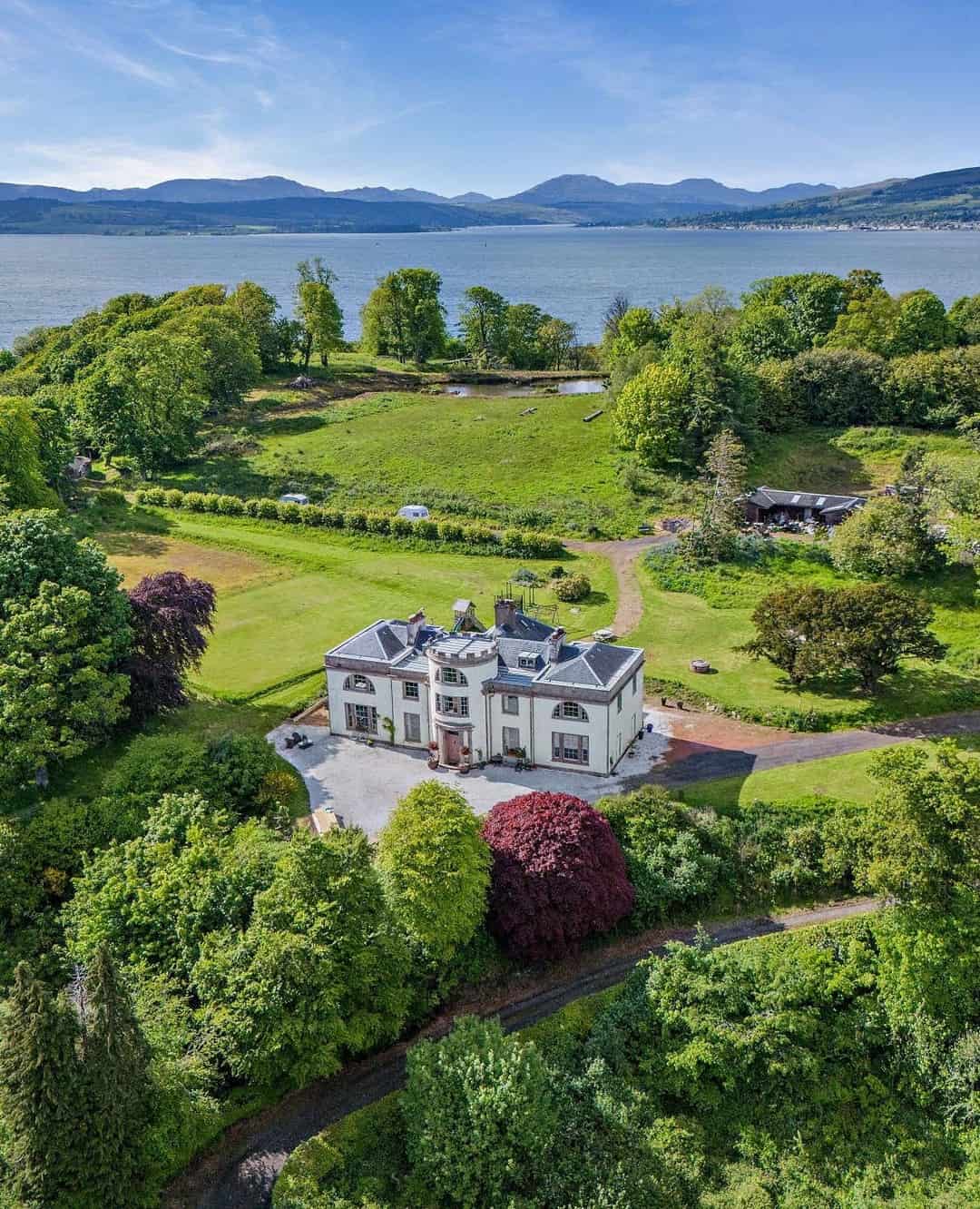 Arrochar & Tarbet, Loch Lomond Arrochar & Tarbet, Loch Lomond