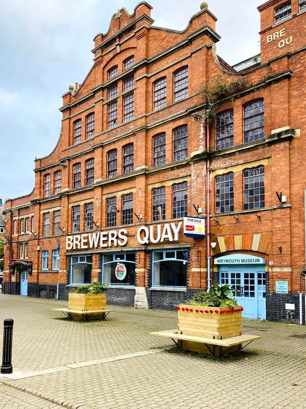 Brewers Quay & Hope Square, Weymouth Brewers Quay & Hope Square, Weymouth