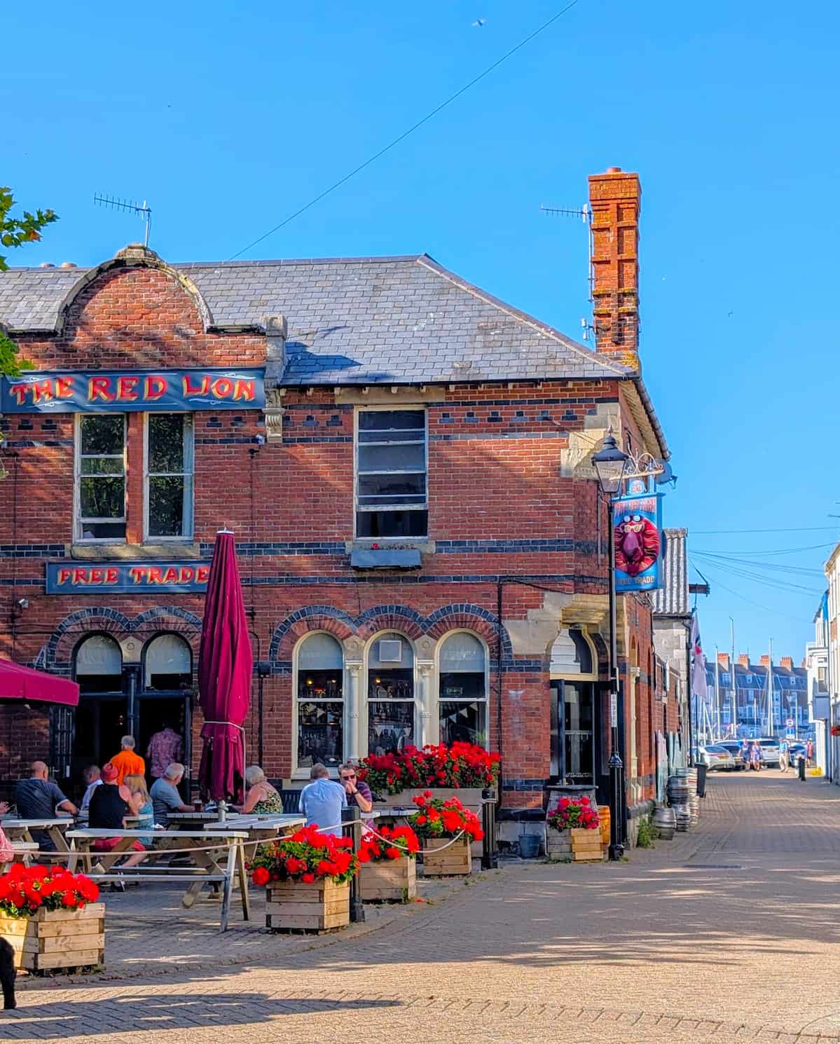 Brewers Quay & Hope Square, Weymouth Brewers Quay & Hope Square, Weymouth
