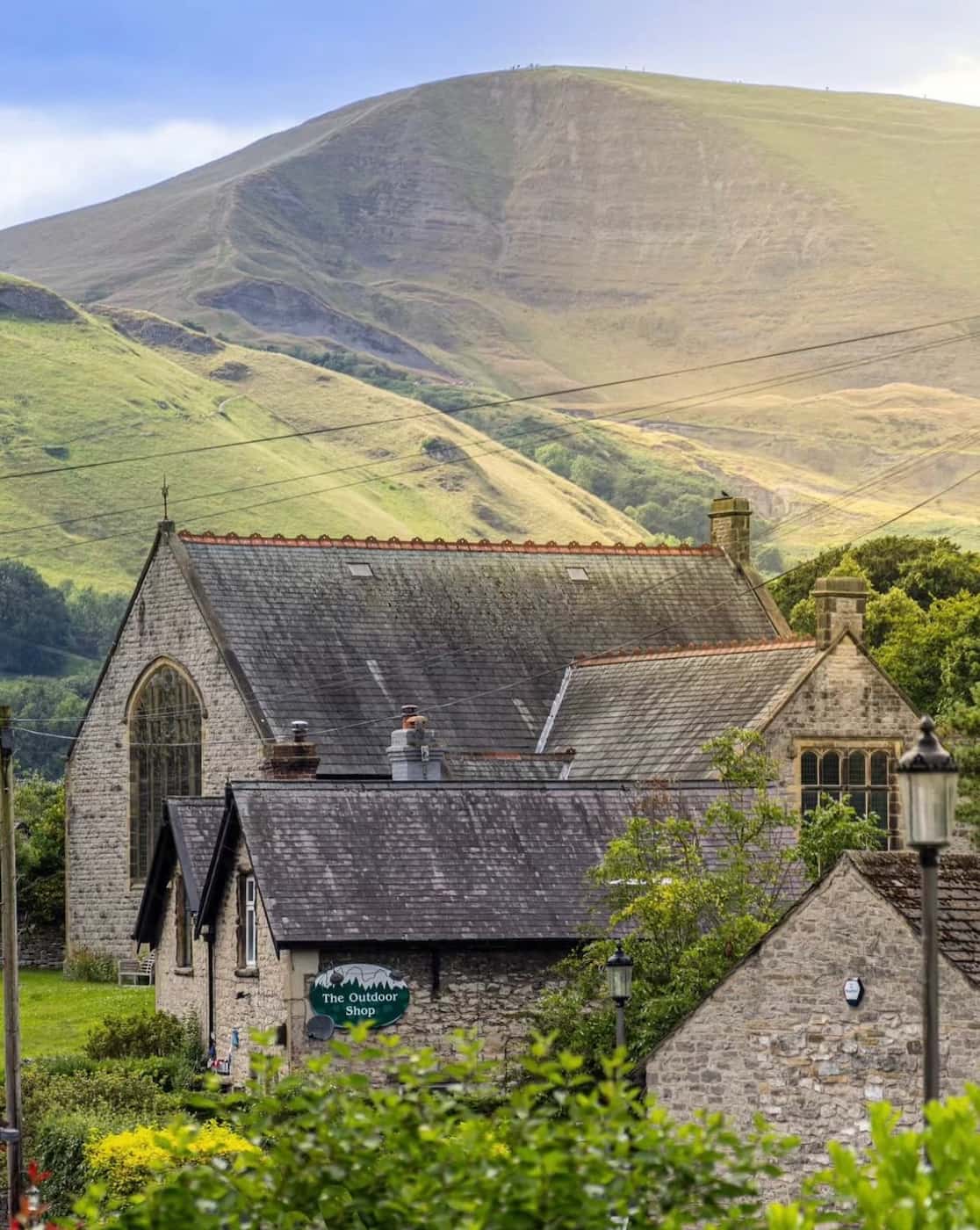 Castleton & Hope Valley, Peak District National Park Castleton & Hope Valley, Peak District National Park