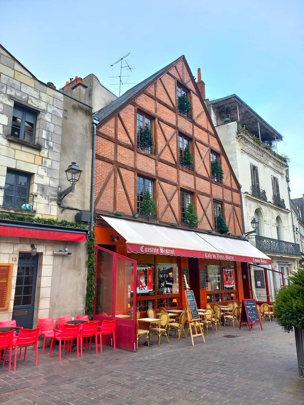 Quartier des Halles, Tours Quartier des Halles, Tours