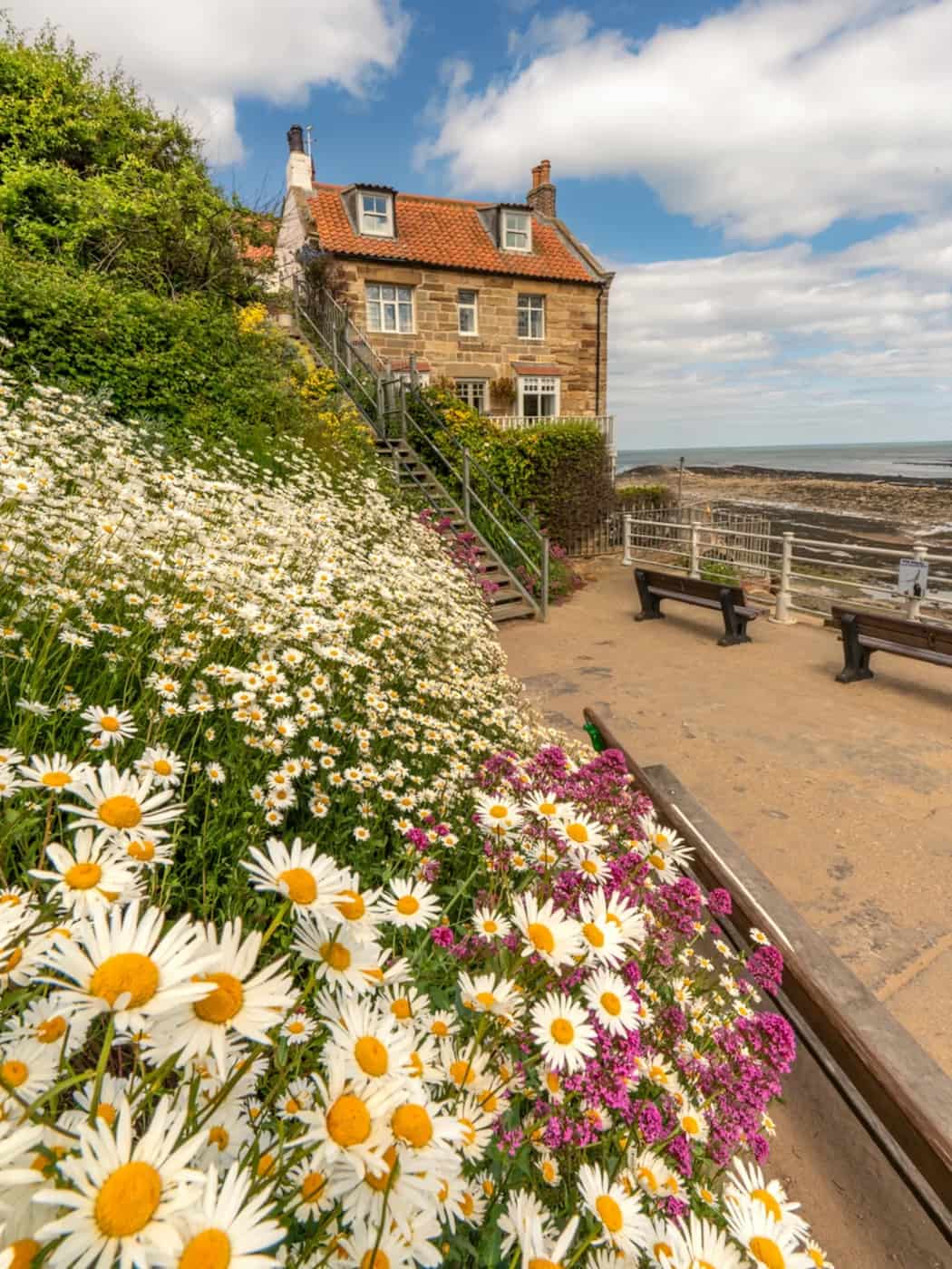 Robin Hood's Bay, Whitby Robin Hood's Bay, Whitby