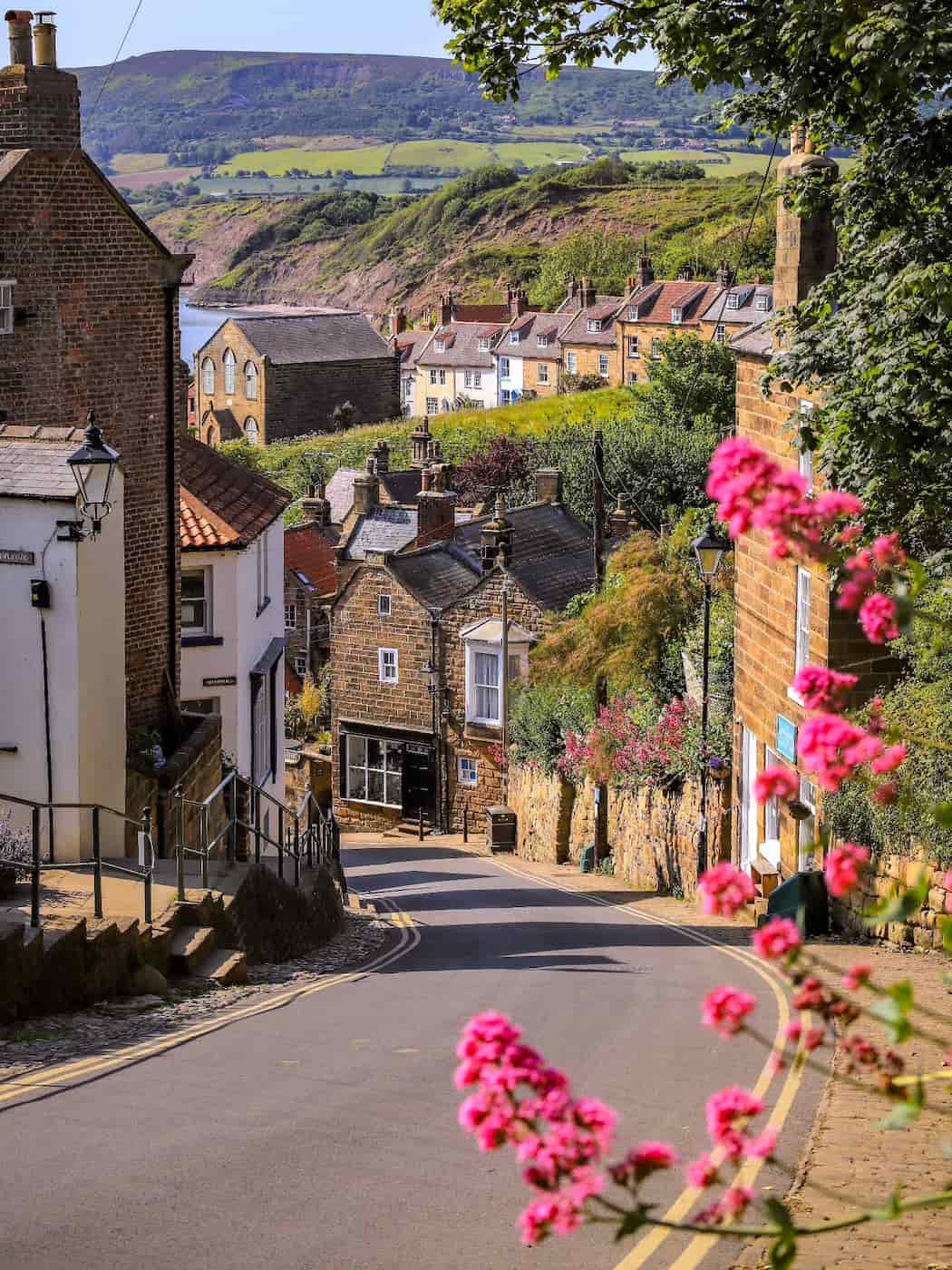 Robin Hood's Bay, Whitby Robin Hood's Bay, Whitby